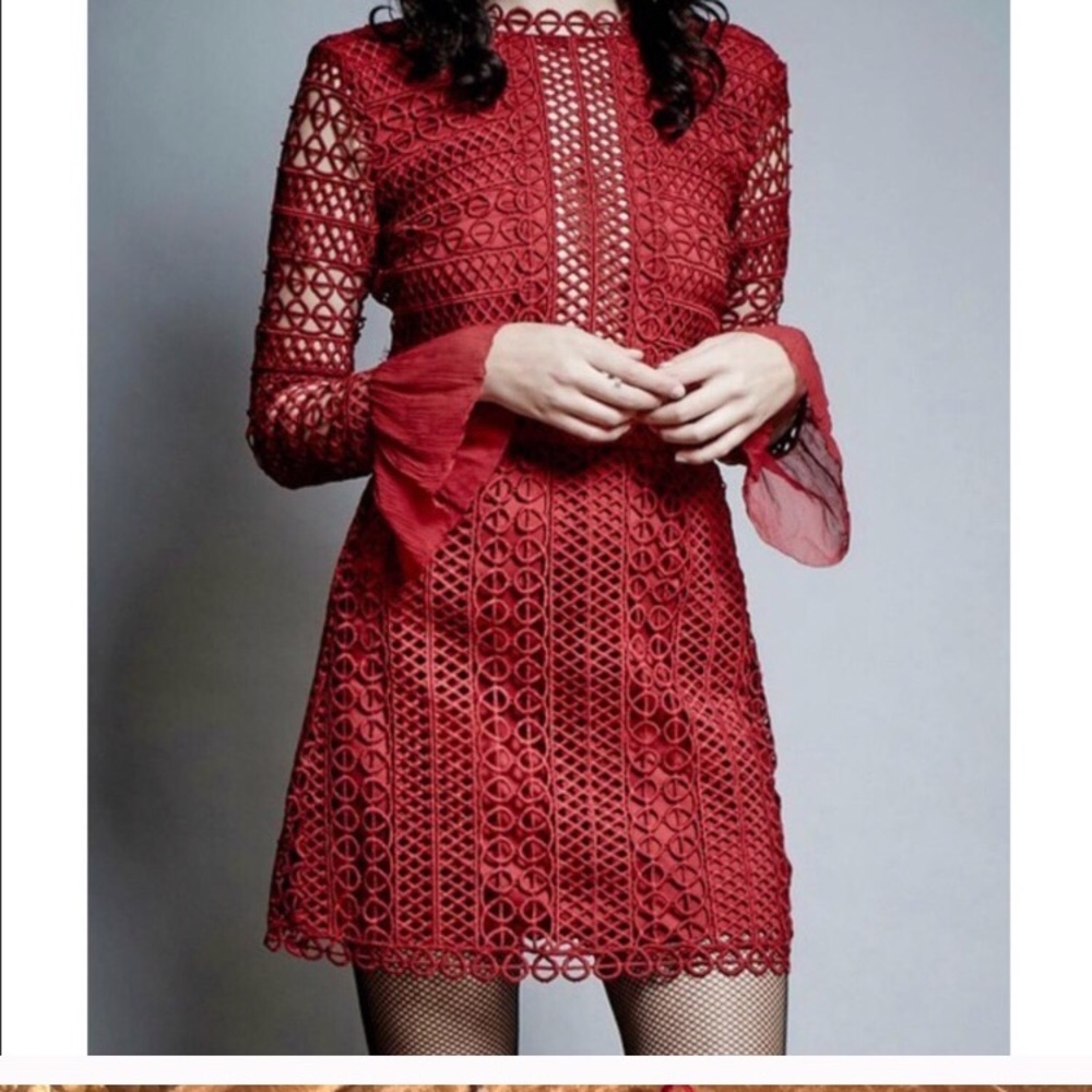 Saylor olive dress lipstick red